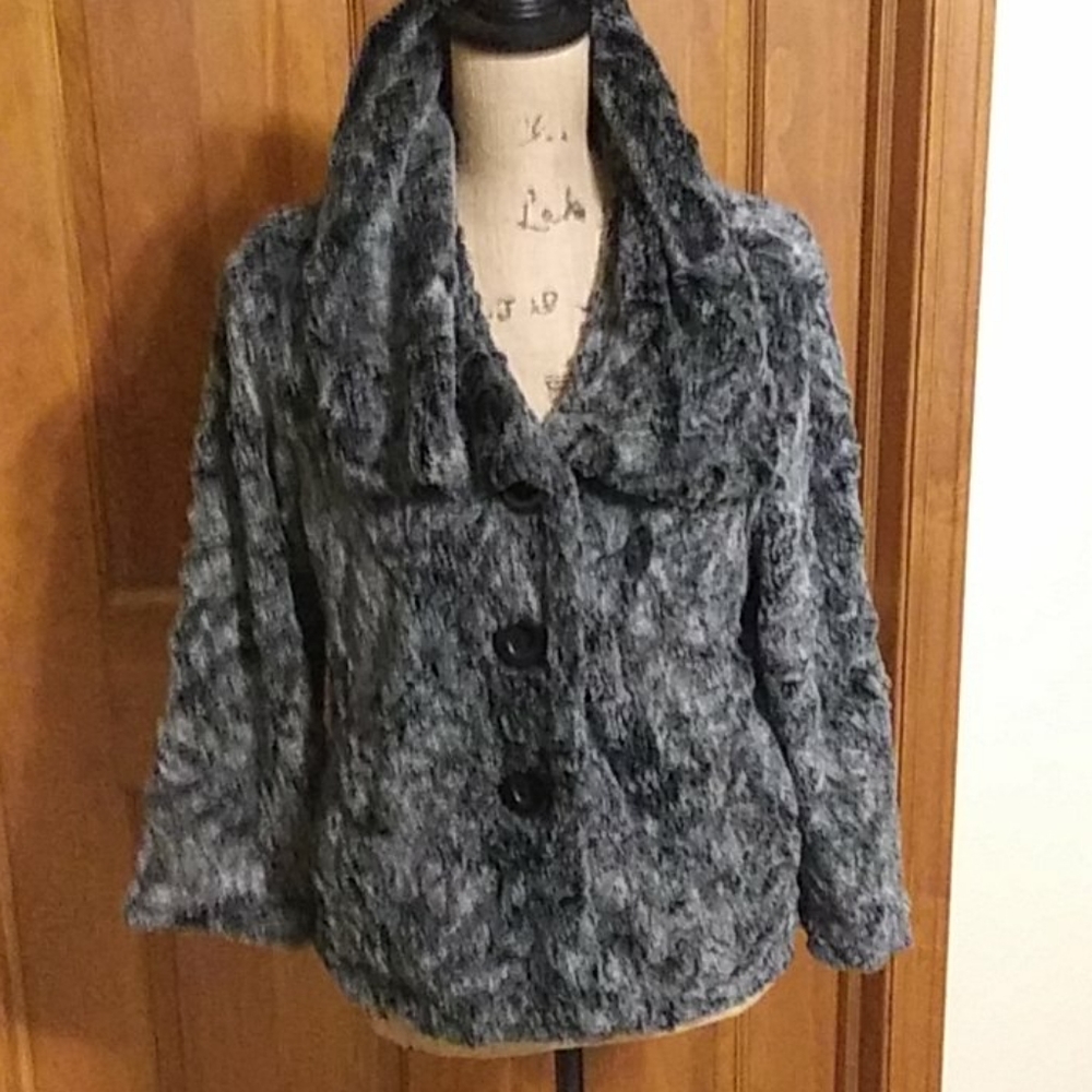 Cabi faux fur jacket, VGUC